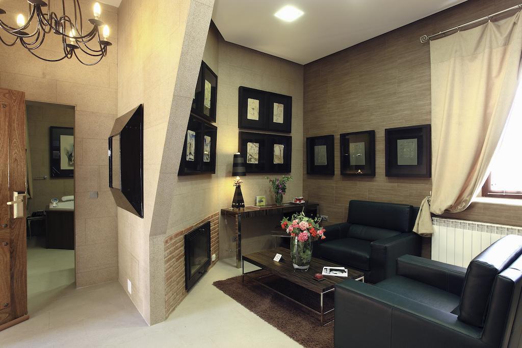 Hotel Boutique Palacio De La Serna Ballesteros De Calatrava Exteriör bild